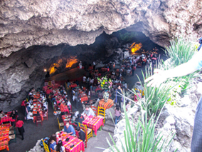 An image of La Gruta restaurant from our album