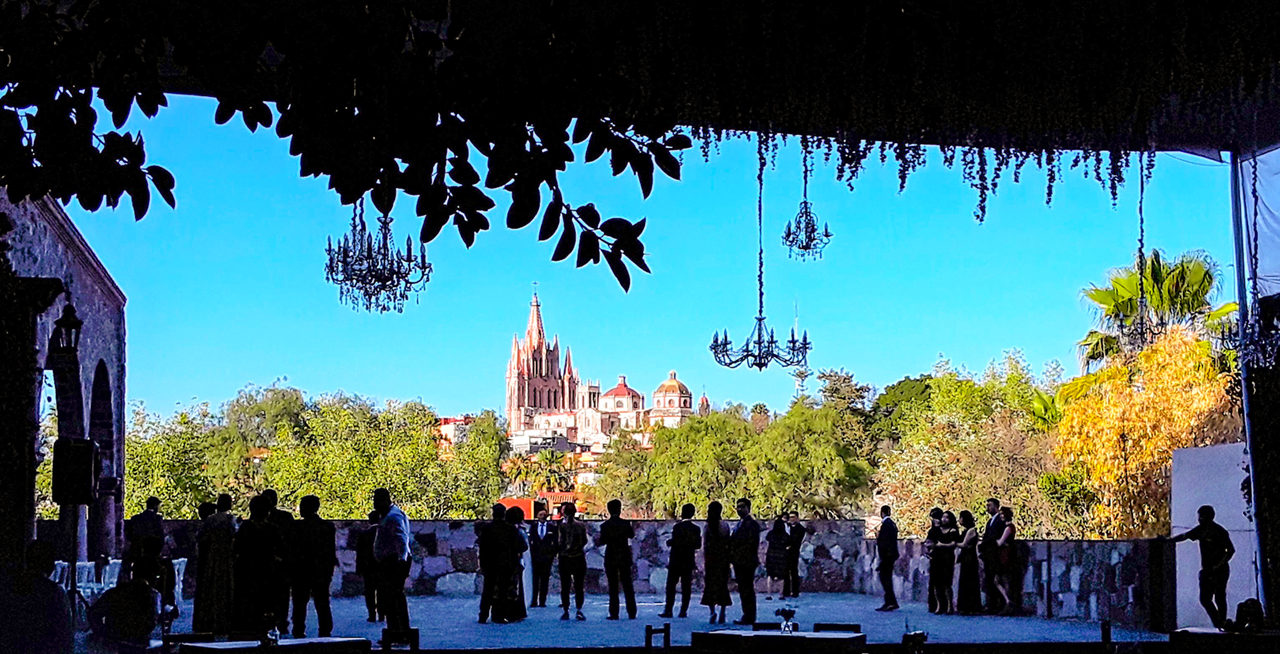 An image of the church in San Miguel de Allende