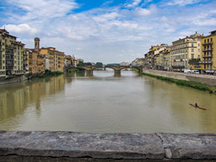 The image of St Trinity Bridge bridge in Florence