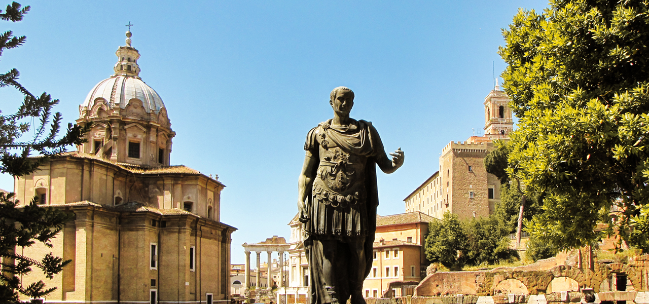 The image of statue and Forum in Rome