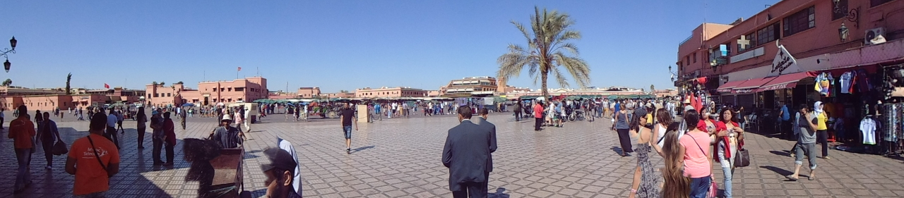 Marrakesh market place Jemaa el-Fnaa
