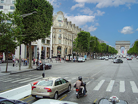 An image from Paris France, The Arc de Triomphe