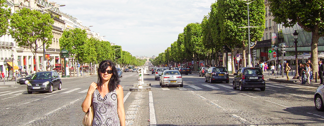An image of Champs-Elysees from our album