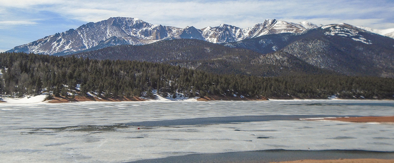 An image of Pikes Peak