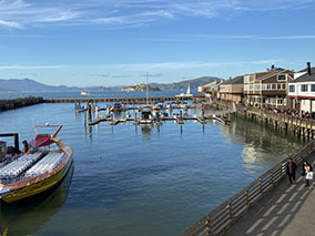 The view to island Alcatraz from pier 39